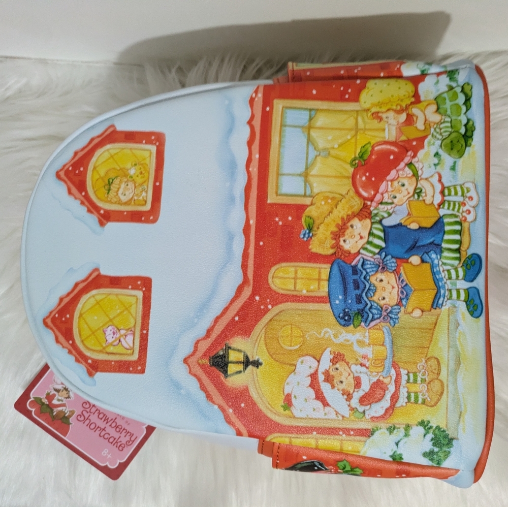 LAST PRICE DROP Loungefly Strawberry Shortcake & Friends Winter Mini Backpack! - Picture 10 of 10